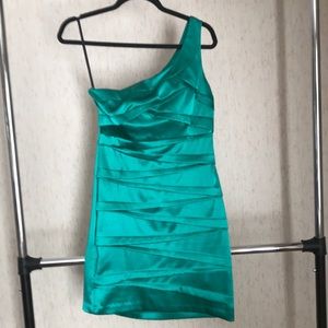 B•Too Byer California Party Dress
